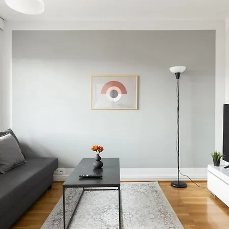 Close To Center, Tram Nearby, Netflix, Kamppi *