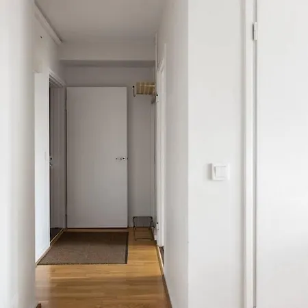 Close To Center, Tram Nearby, Netflix, Kamppi