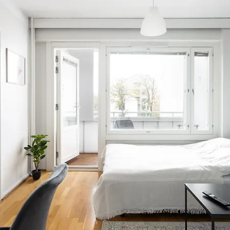 Close To Center, Tram Nearby, Netflix, Kamppi アパート *